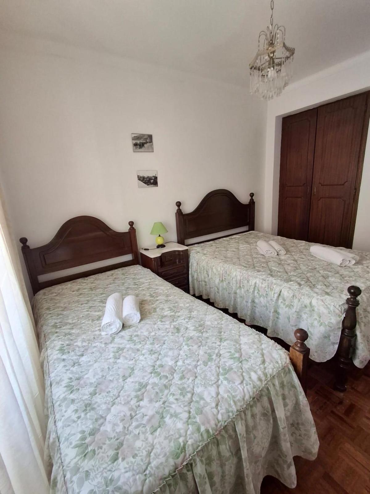 דירות נאזרה Casas Da Cacilda מראה חיצוני תמונה