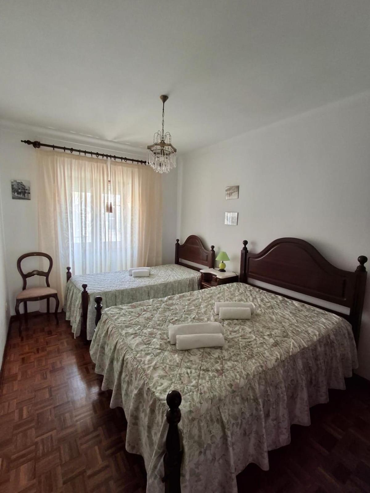 דירות נאזרה Casas Da Cacilda מראה חיצוני תמונה